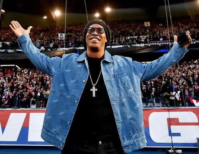 仅拥有辉煌 仅拥有辉煌